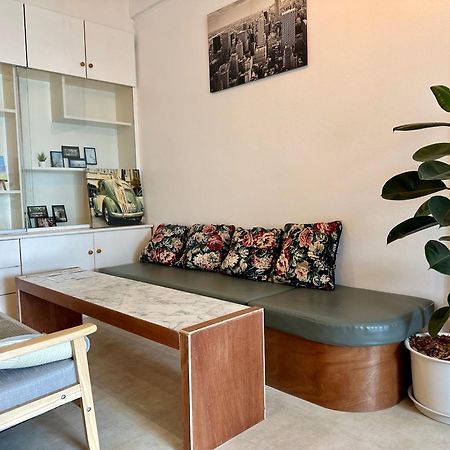 Films House Hostel Bangsaen Екстериор снимка